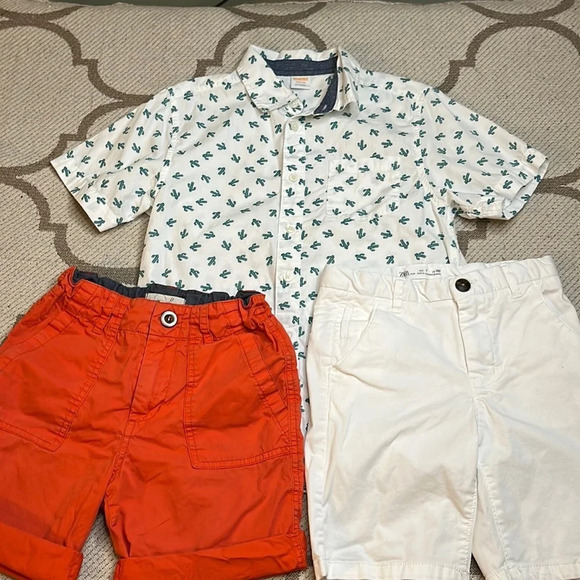 (Bundle) Zara shorts, Gymboree short sleeve, peek shorts, Boys size 7, 3 pieces - Picture 1 of 14